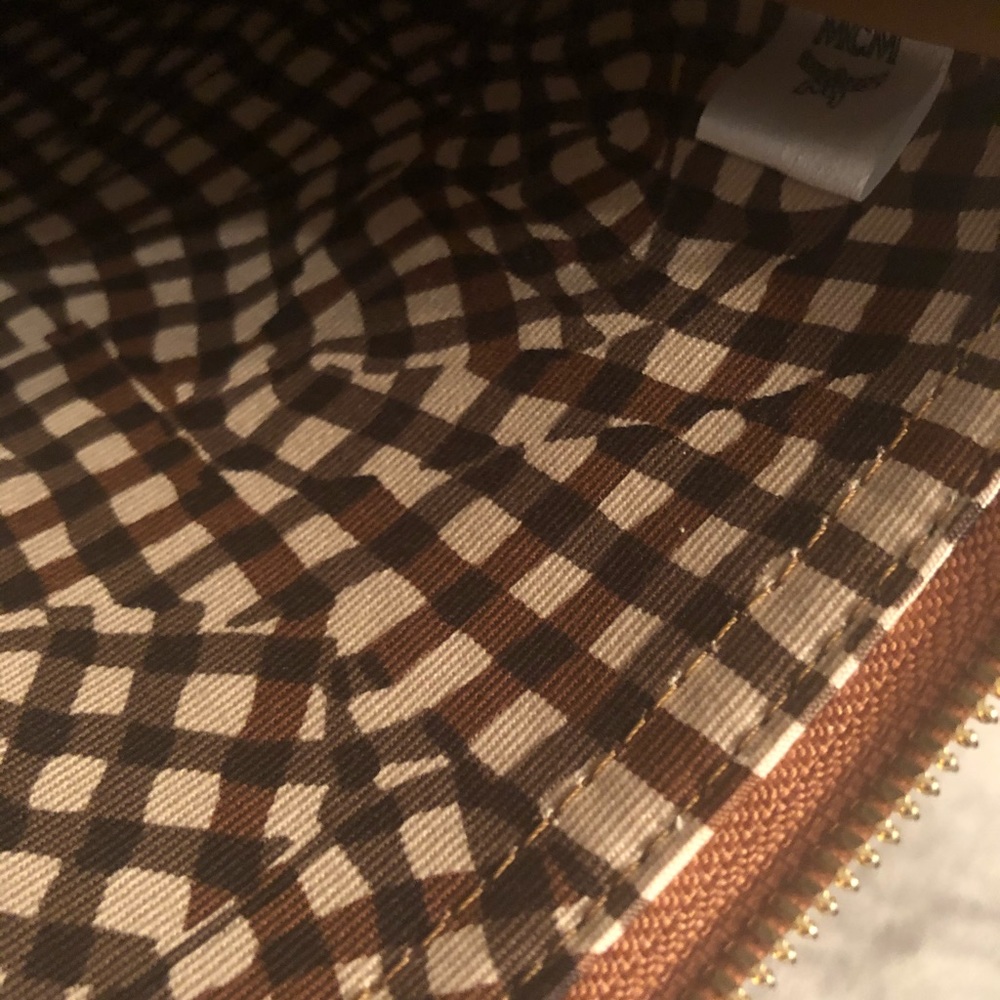 MCM Visetos Liz Shopper clutch. - Picture 6 of 8